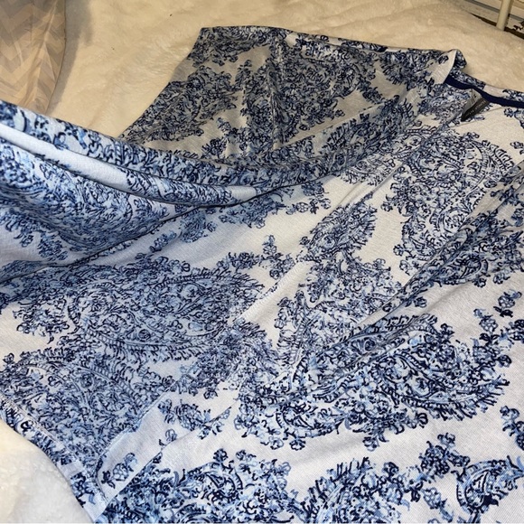 Jaclyn Intimates Cardigan - Picture 5 of 9